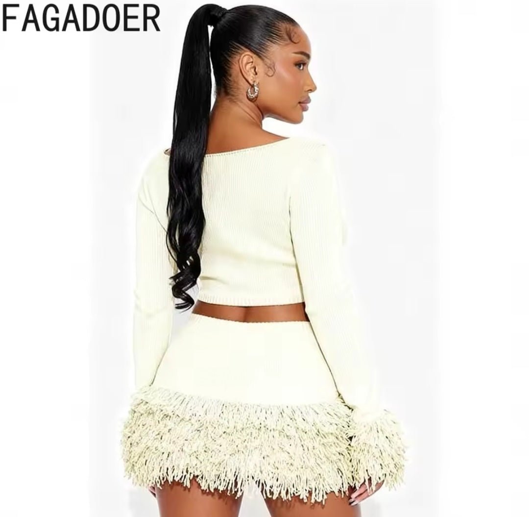 Winter Tassel 2 - Piece Set – Long Sleeve Crop Top & Mini Skirt Streetwear Outfit - GLITCH - BELLE
