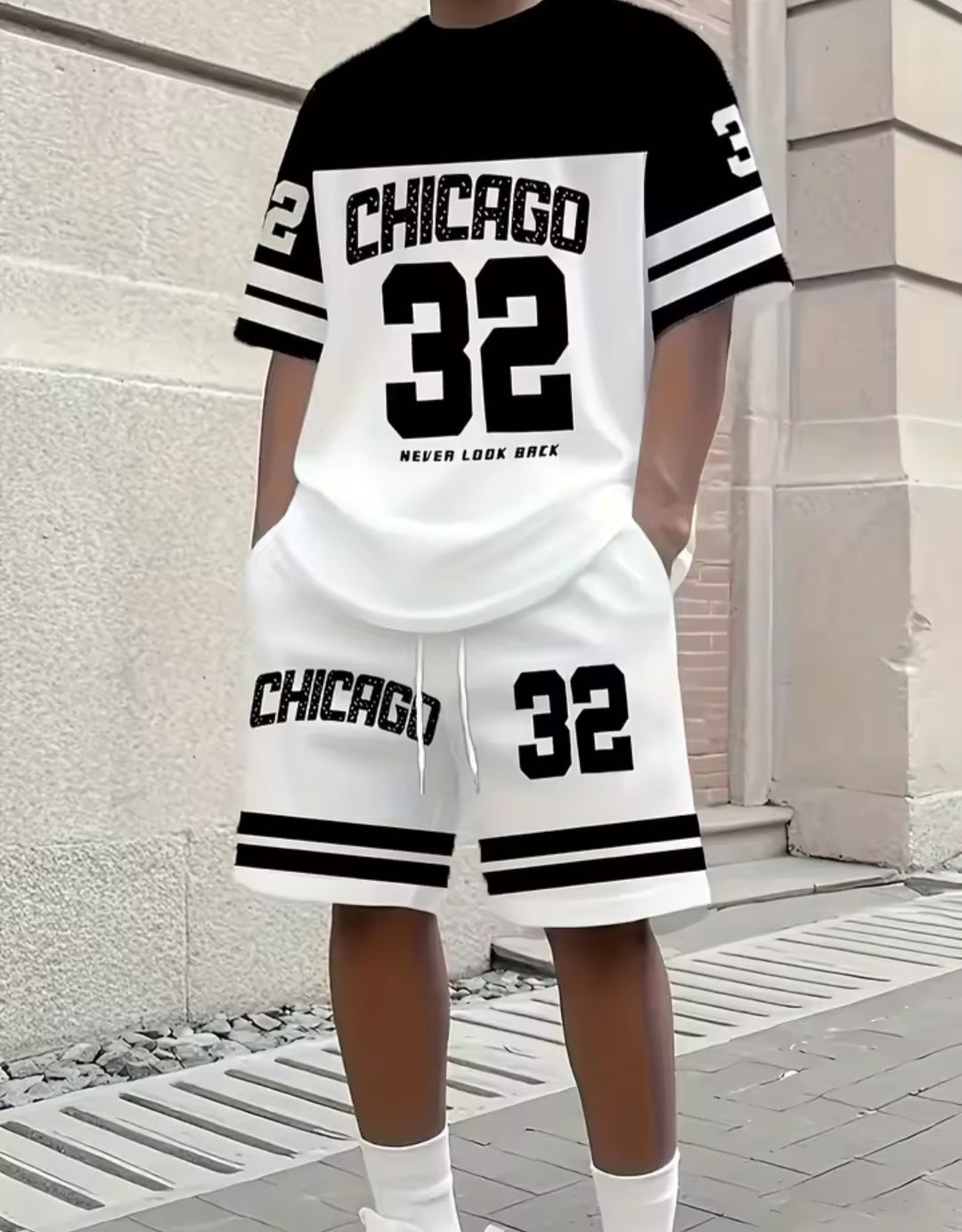 Chicago 32 Men's Relaxed Two - Piece Set – T-Shirt & Shorts - GLITCH - BELLE