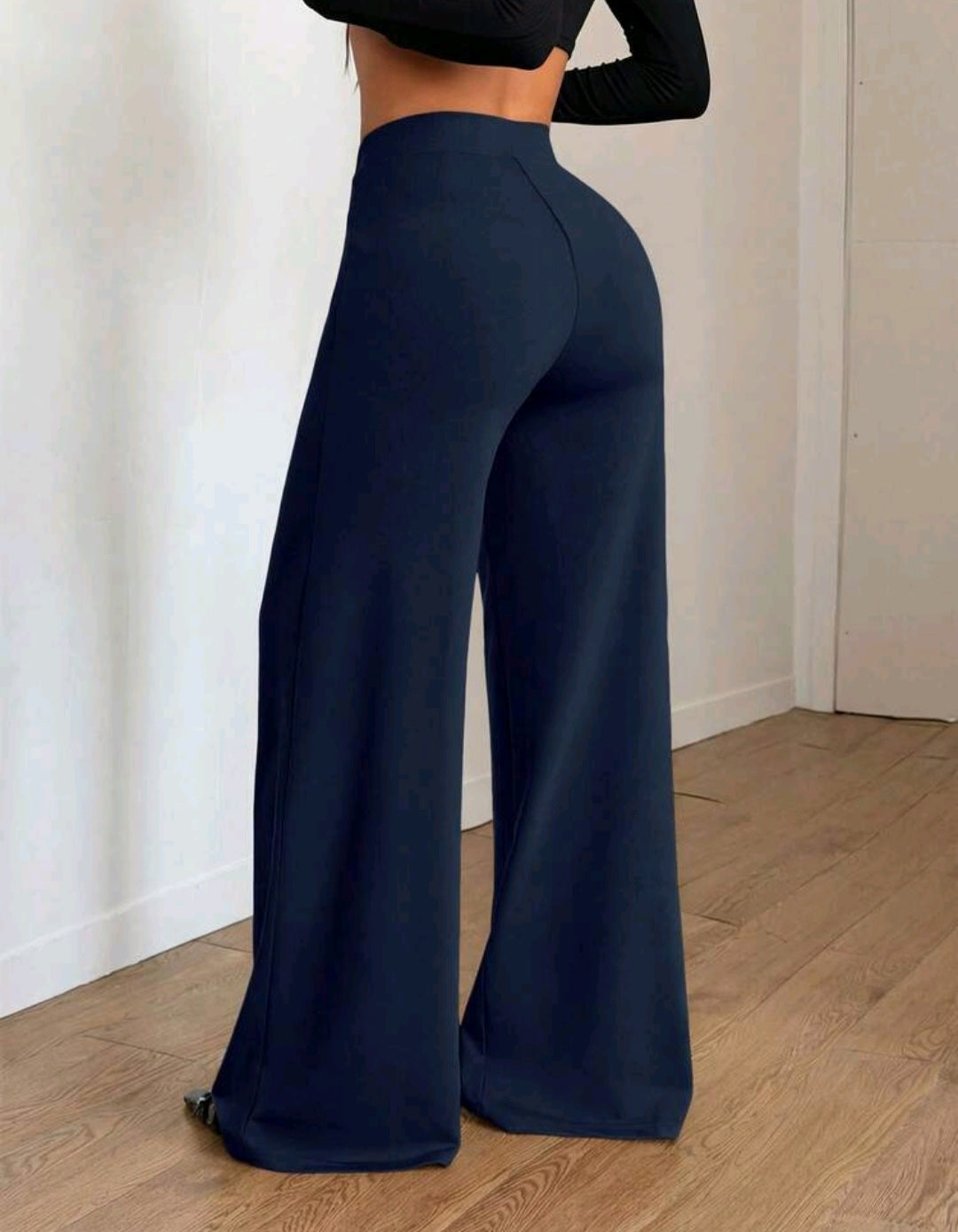 Women's High-Waist Wide Leg Pants – Elastic Waist, Real Pockets, Quiet Luxury