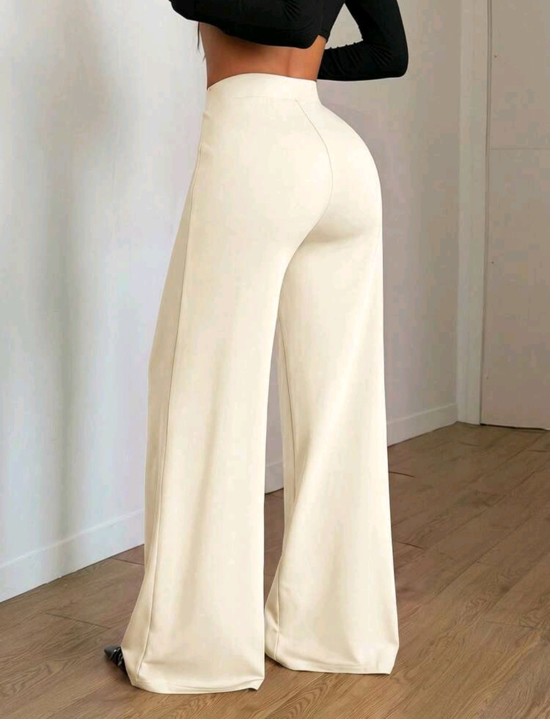 Women's High-Waist Wide Leg Pants – Elastic Waist, Real Pockets, Quiet Luxury